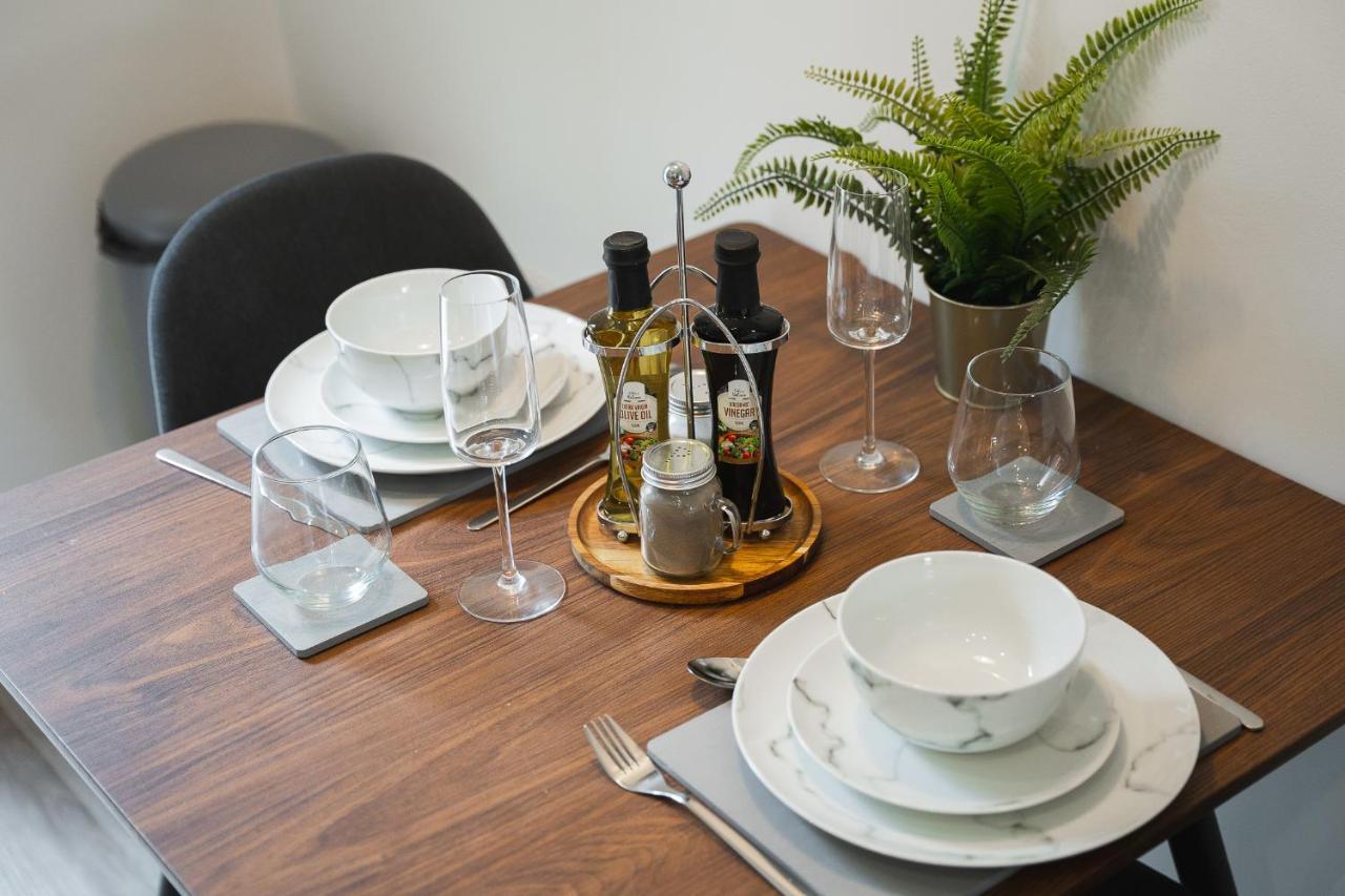 Modern 1-Bed Apartment - City Centre - Free Wi-Fi - New - Mánchester Exterior foto
